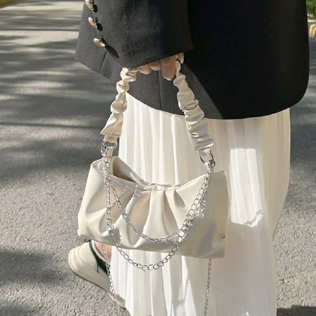 yeppeothingss's tweet photo. -: โง :-ใใป๏ผslingbag ^^
;๐ทhttps://t.co/dL5vQBiflG
;๐ทhttps://t.co/4n4x4fz7l4 https://t.co/PIqdwg7bpZ