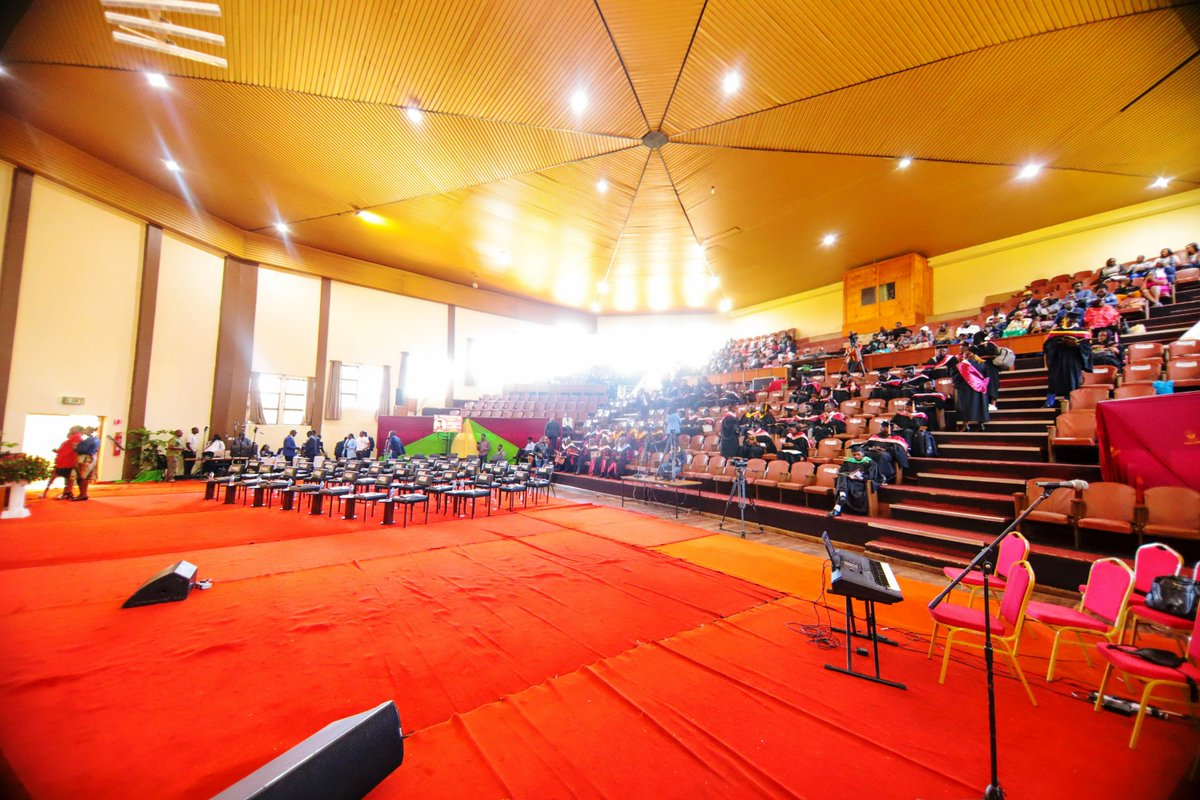 KabarakUniv's tweet photo. All set!

@KabarakUniv 
@KABUPressKE 
@KUSO_Council 
@KabarakRIO 

#KABU
#18thGraduationCeremony
#Graduation2022
#Classof2022
#Graduation https://t.co/k9B4qeqBQb