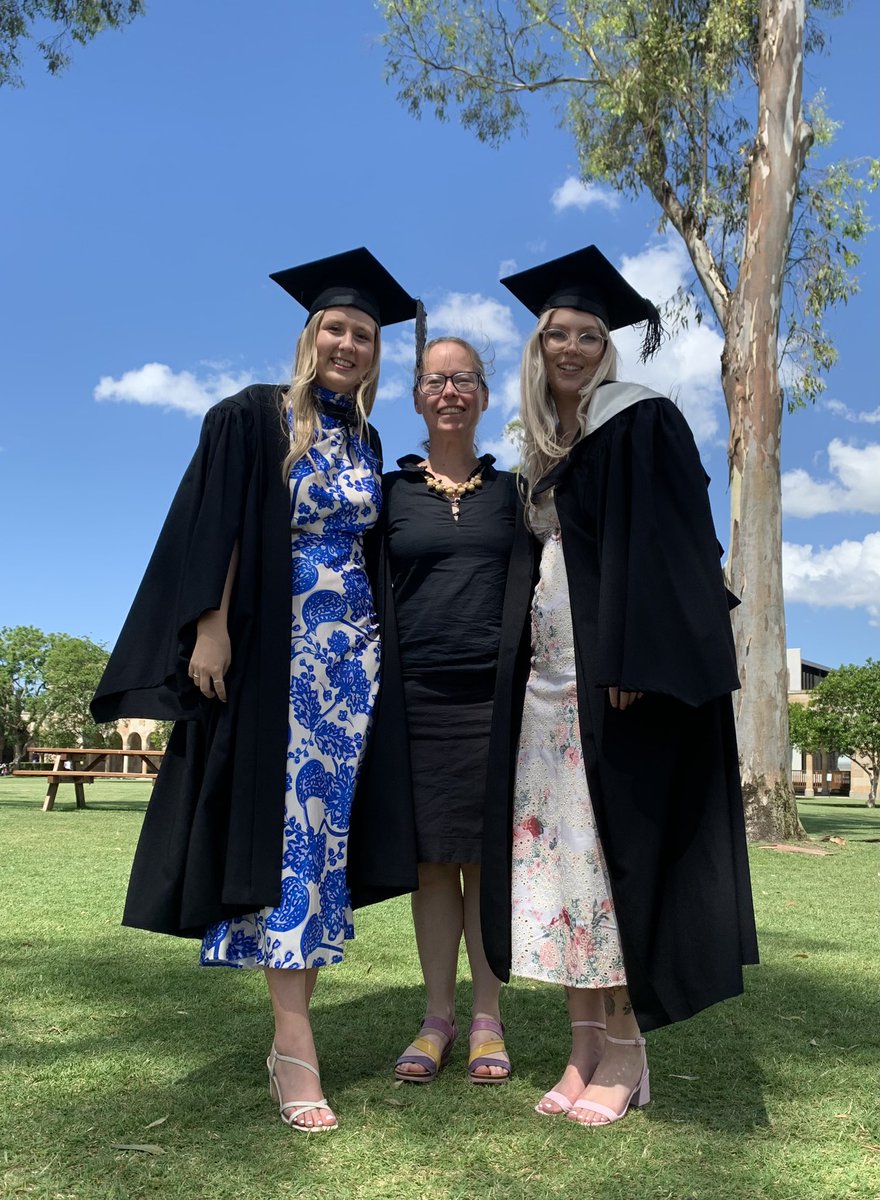Congratulations to honours students @SiennaNeve and Molly Husdell for graduating with 1st class honours today @UQ_sees. Both of them will be starting a PhD in the new year. I look forward to working with these talented researchers.