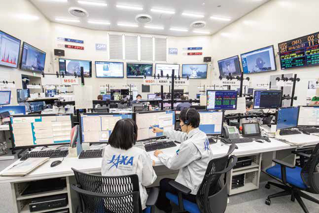 JAXA_en's tweet photo. A new article in No. 89 issue of the magazine "#JAXAs" is now available: the history of the Space Tracking and Communications Center, one of the oldest departments of the Tsukuba Space Center @TKSC_JAXA.
#JAXA #TKSC #DeepSpace #筑波50周年

https://t.co/3JoLREAqBm https://t.co/nZJoxyxMXm