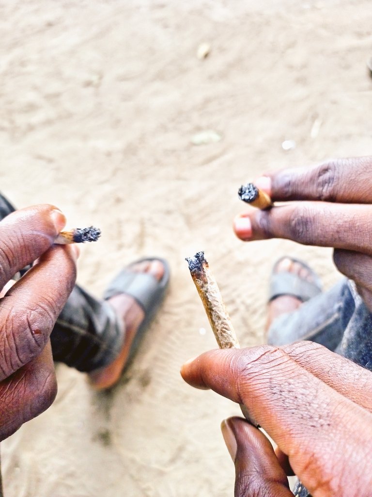 AffluenceAA's tweet image. The Friday feeling 😤