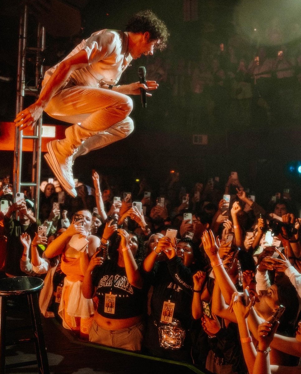 joshuatbassett's tweet image. FINAL SALE TO SEE SPIDER MAN IN A COWBOY HAT, TIARA, OR WHATEVER ELSE YOU BRING! 10AM LOCAL TIME!
#THECOMPLICATEDTOUR