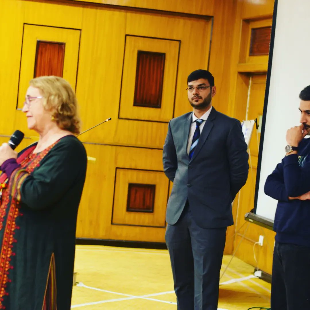 oricqau's tweet photo. STEM Teachers Capacity Building Training Workshop, Batch-III (December 12 to 16, 2022) session by Prof. Dr. Anita Weiss on The Importance of Mentoring for Undergraduate College Students https://t.co/SeNL1HaTQT