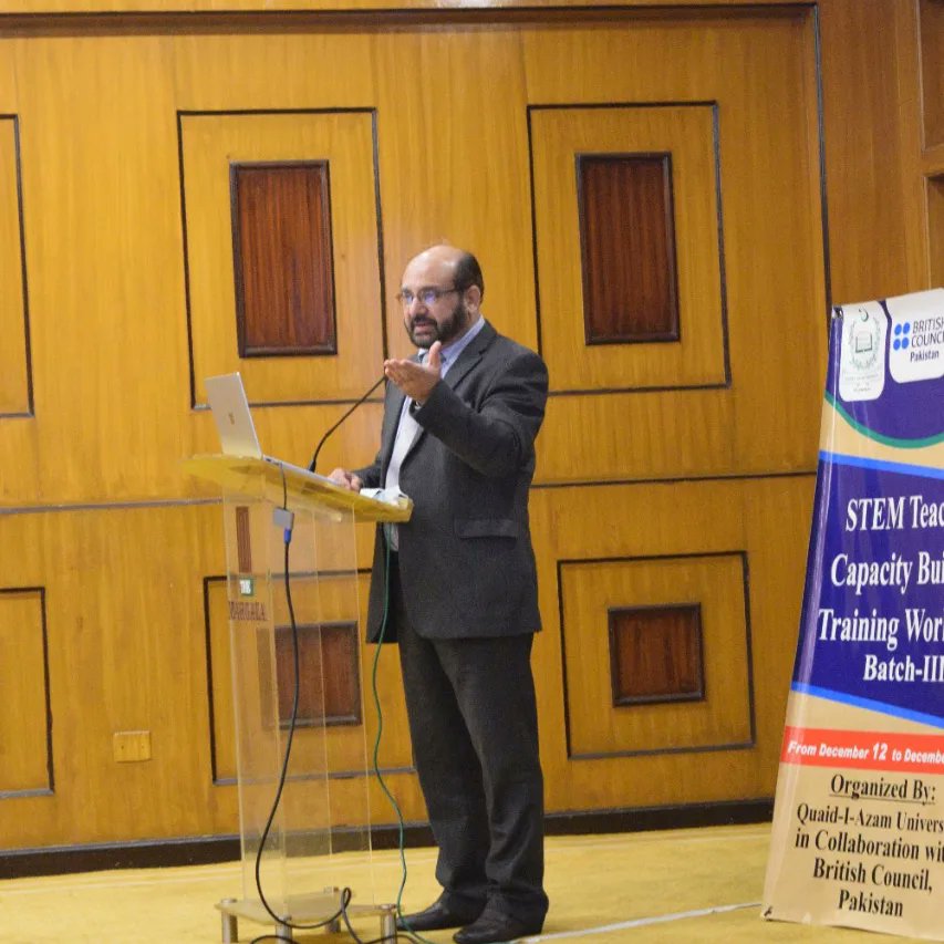 oricqau's tweet photo. STEM Teachers Capacity Building Training Workshop, Batch-III (December 12 to 16, 2022) Lecture by Prof. Dr. Tahir Khalili on Stress Management Strategies https://t.co/CR1dCcwCNU