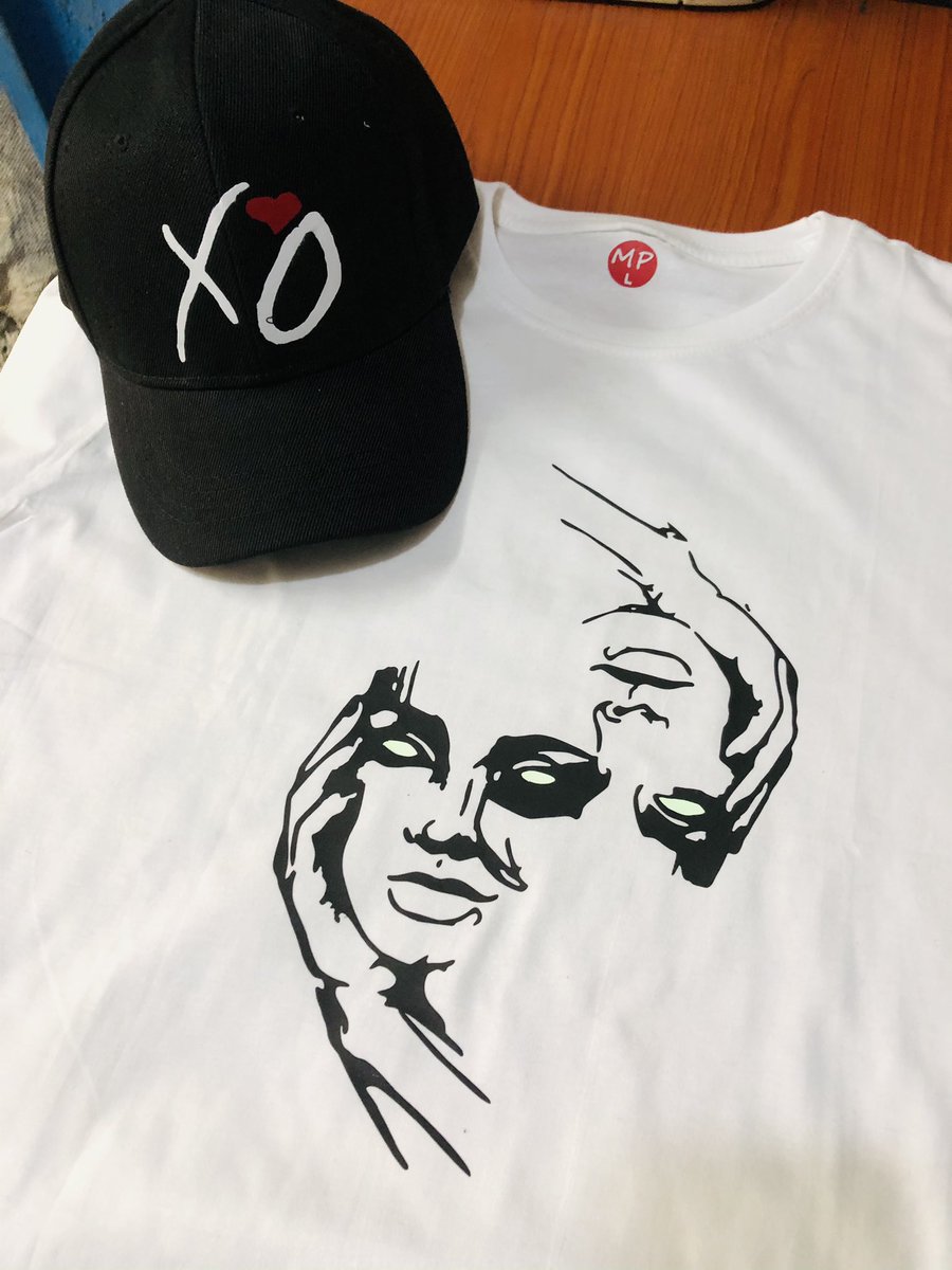 Do you need the very best designed  polo or T-shirts and caps to add to your collection? Check out Market Palace NG 
Price: N7,000
DM @Marketpalaceng to place your