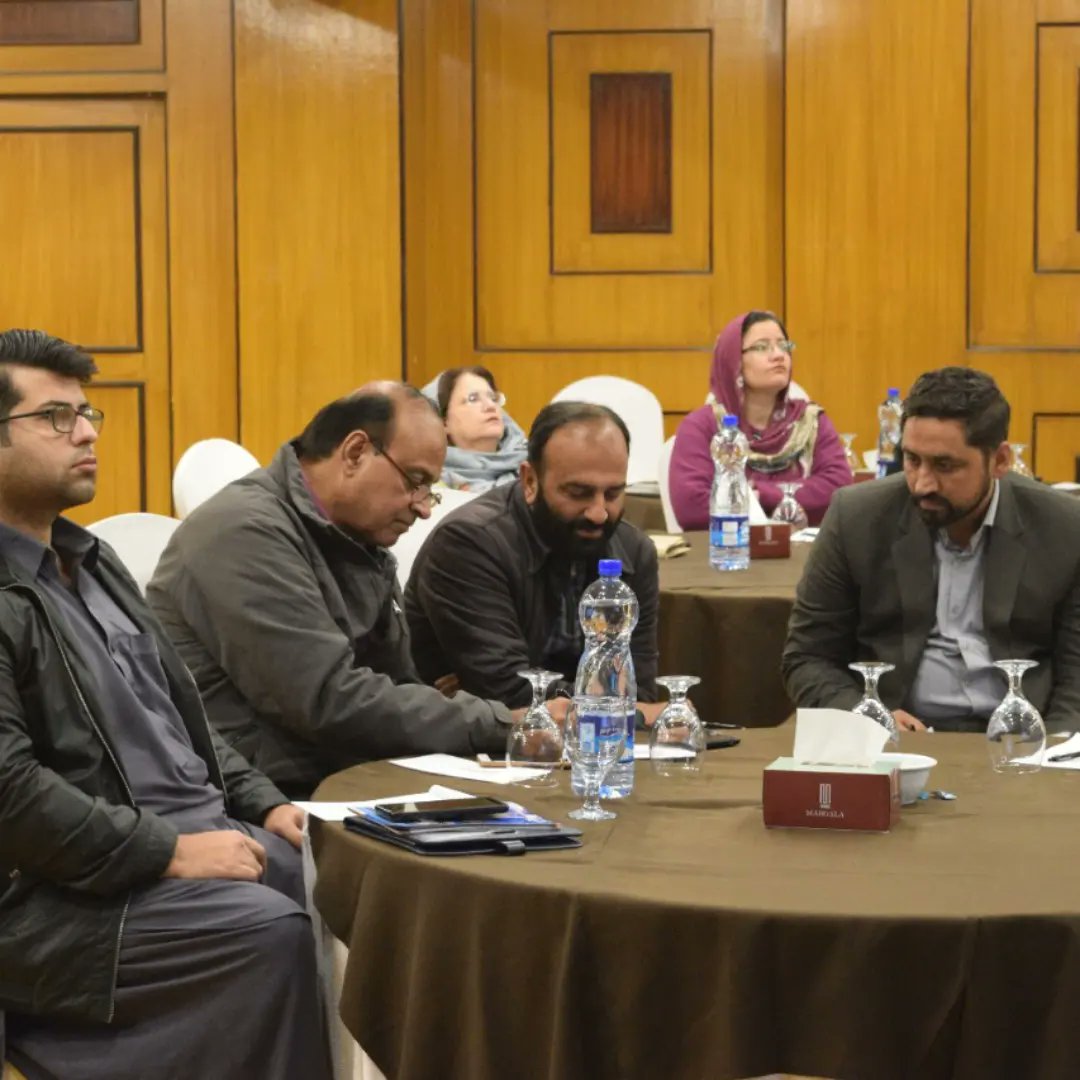 oricqau's tweet photo. STEM Teachers Capacity Building Training Workshop, Batch-III (December 12 to 16, 2022) Lecture by Prof. Dr. Tahir Khalili on Stress Management Strategies https://t.co/CR1dCcwCNU