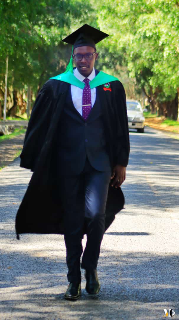 AhadiGabriel's tweet photo. Dear @NgalaAlexander

Psalm 20:4
⁴May he give you the desire of your heart
    and make all your plans succeed.

Congrats  Pastor Dr. Alexander  Ngala Fitzgerald.

 Bachelor of Pharmacy 

#18thGraduationCeremony https://t.co/NAvracIGMv