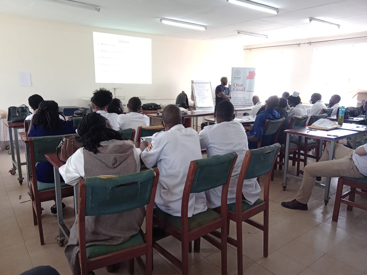 MUST_EM's tweet photo. Day two of Triage Training and Approach to a Critically Ill Patient.  Dr. Bagonza giving a presentation on Introduction of triage and UTAT.
#betterpatientoutcomes
#MUSTEM
#emergencymedicine https://t.co/GmlsPz882X