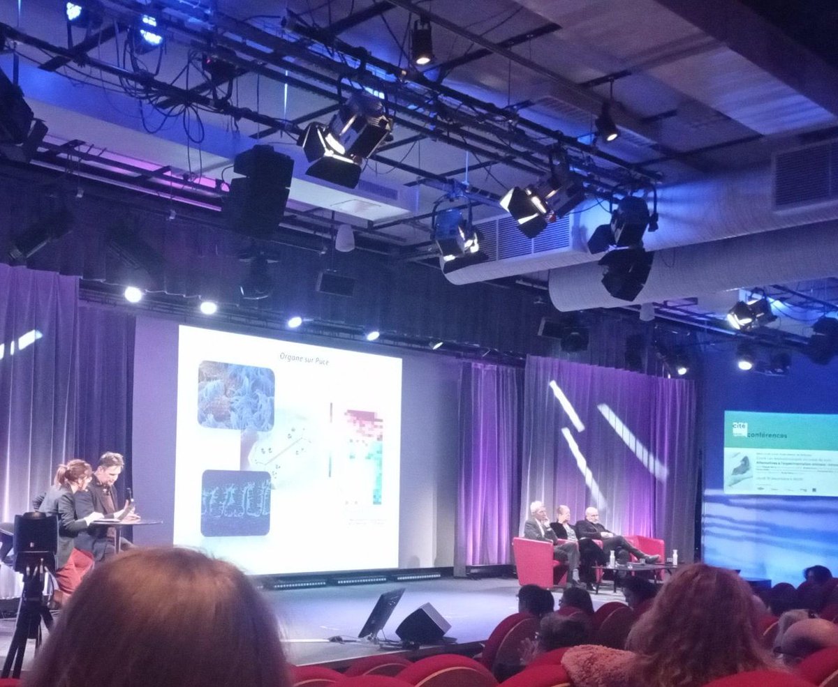 REVPourLeVivant's tweet photo. La REV était présente, avec @CaronAymericoff, au colloque sur l'expérimentation animale organisé par #Transcience à la @citedessciences hier soir.
Des actions seront menées début 2023 sur ce sujet par notre parti. Nous devons aider à faire évoluer les méthodes de la recherche ! https://t.co/2AvNY6NTs1