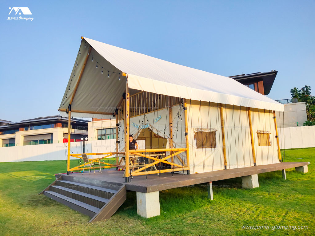 JumeiGlamping's tweet photo. The first two-story safari tent in this glamping resort is almost done. 

Discover our two-story safari tent: https://t.co/eVTH0Z5OL3

#safaritent #twostory #glampingtent #jumeiglamping #luxurytent https://t.co/5rfy7zaPoy
