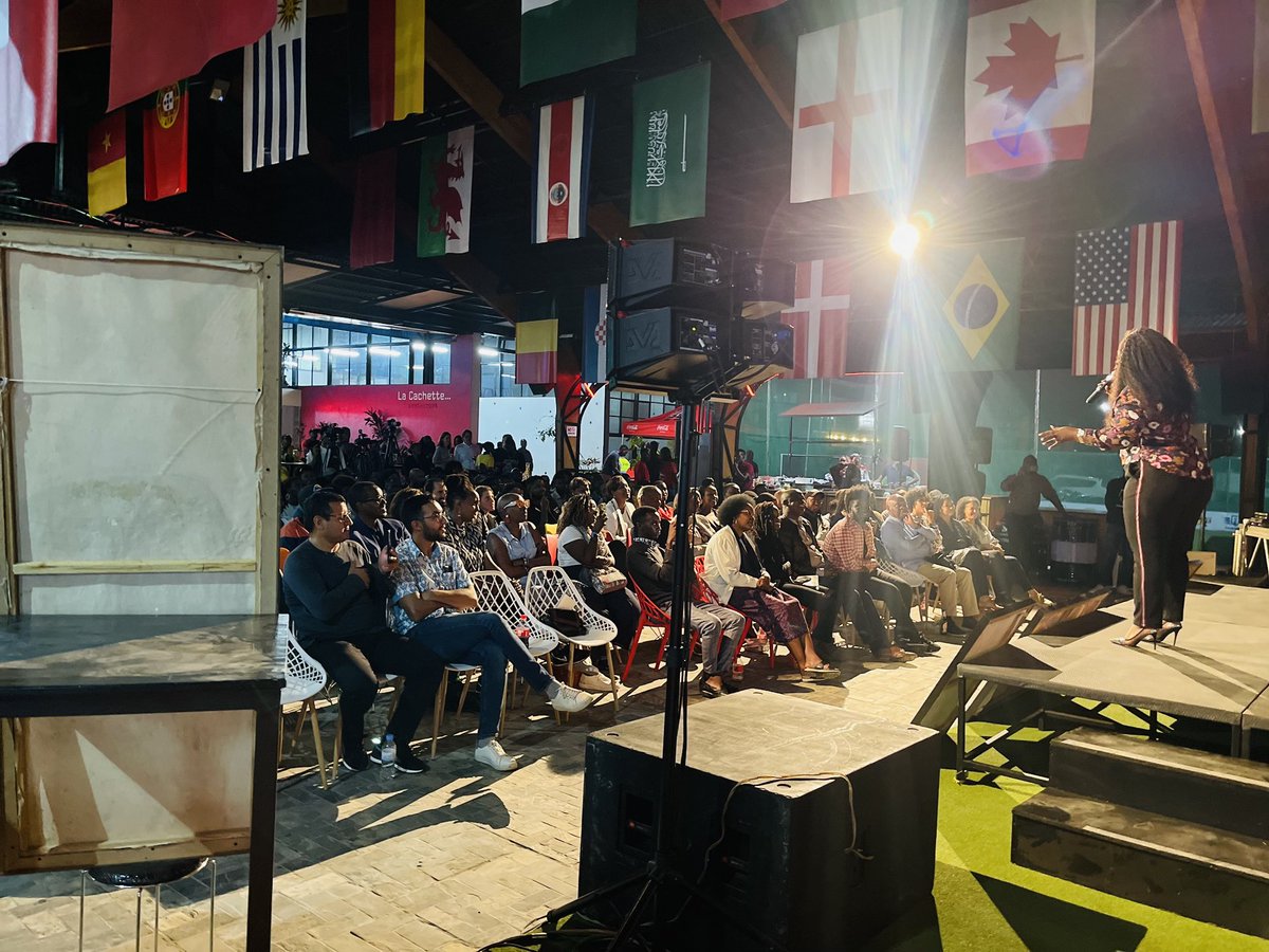 Last night was magic🙌🏽🙌🏽🙌🏽 🚨🚨to those who missed the show worry out we got you, just pull up today at Mundi center known as Boogaloo we have the English part🔥🔥🚨🚨 #CaravaneDuRire 🔥