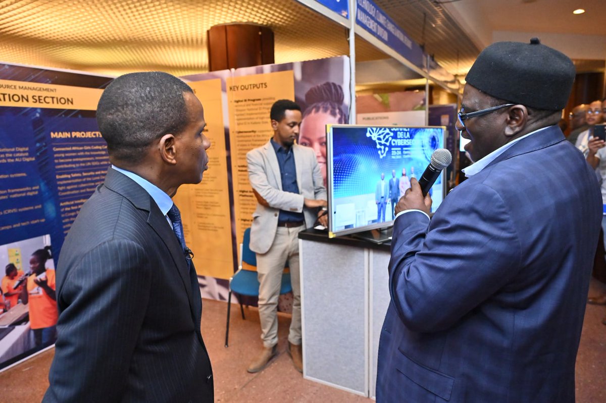 Dite4Africa's tweet photo. #ECAEXPO was a fantastic opportunity to reflect on #TCND's 3-year journey in the presence of the ES and visitors. 

Celebrating the team behind ECA's regional response to the global call to harmonize #digitization and #ClimateResilience for sustainable development. https://t.co/df7Z8BvpiA