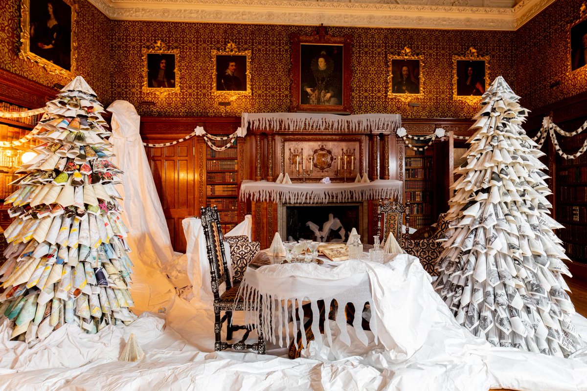 CharlecoteNT's tweet photo. ❄️ Calling all Christmas Code Breakers! ❄️
The Frost Queen has cast a 'cold curse' over Charlecote. Book your tickets to solve puzzles &amp; crack codes to break her curse &amp; see 3 of the downstairs rooms of the house decorated for Christmas.
https://t.co/gmrh5IrDD8

📸 Shaun Fellows https://t.co/2eNarCkTK6