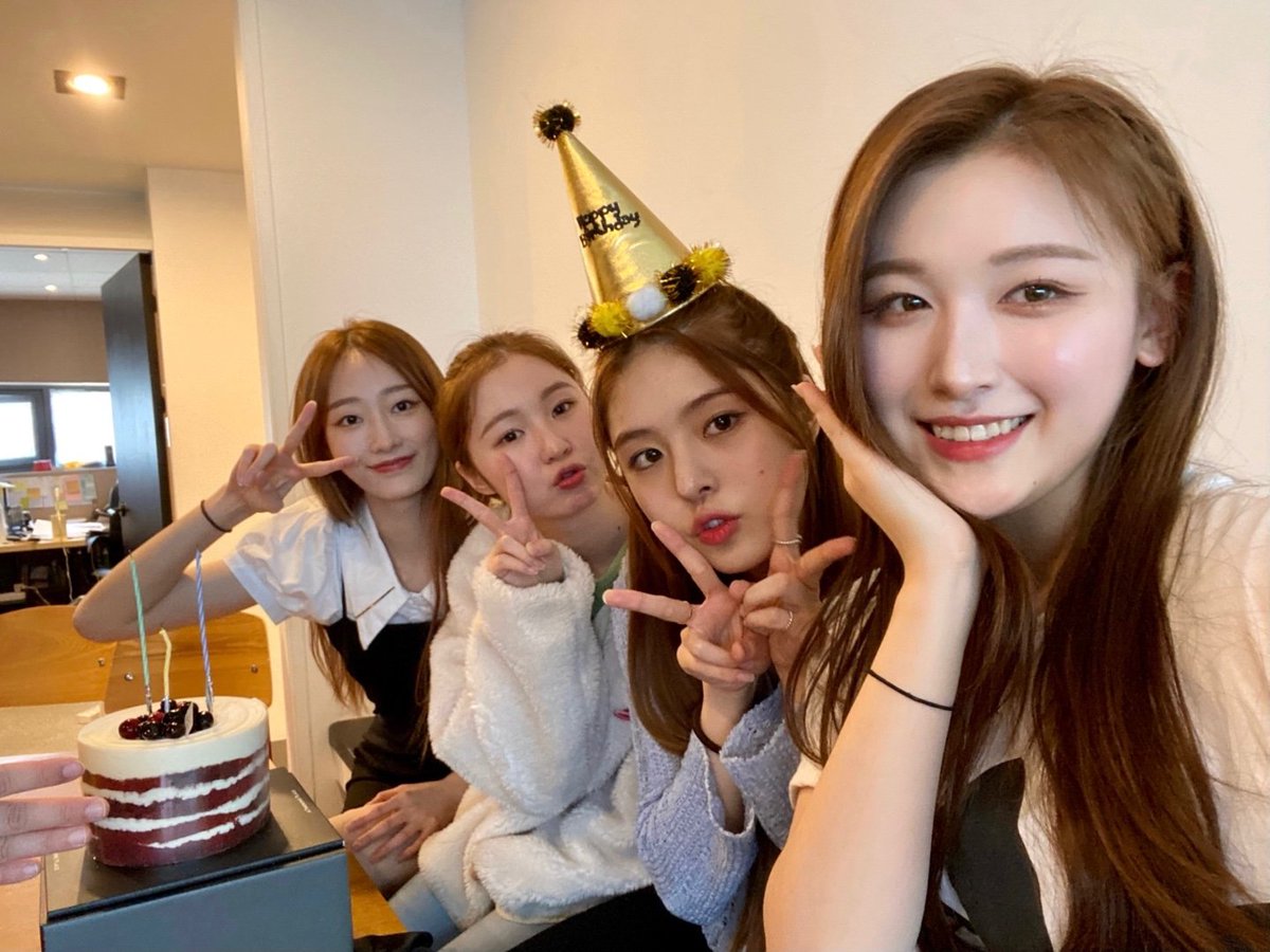 SKYLE (스카이리) tweet media