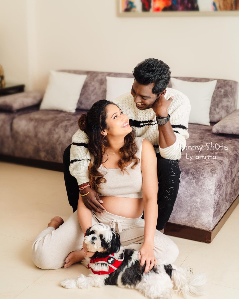 priyaatlee's tweet photo. Happy to announce that we are pregnant need all your blessing and love ❤️❤️

Wit love 
Atlee &amp; Priya 
 
Pc by @mommyshotsbyamrita https://t.co/9JZzAfFBN2