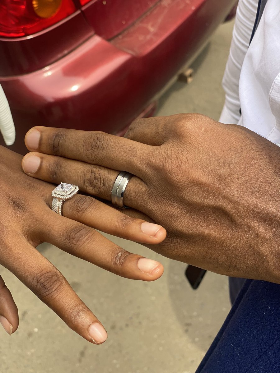 bunmihaastrup's tweet photo. It all started on YouVersion Bible App and started liking each other’s Bible highlights. After some months, he found me on IG and added me as a friend. Weeks after, he slid into my DM and here we are today 😁 

My Bible App Friend is now my HUSBAND y’all 🙈❤️🥰 Thank You Jesus https://t.co/lDUkze9IE5
