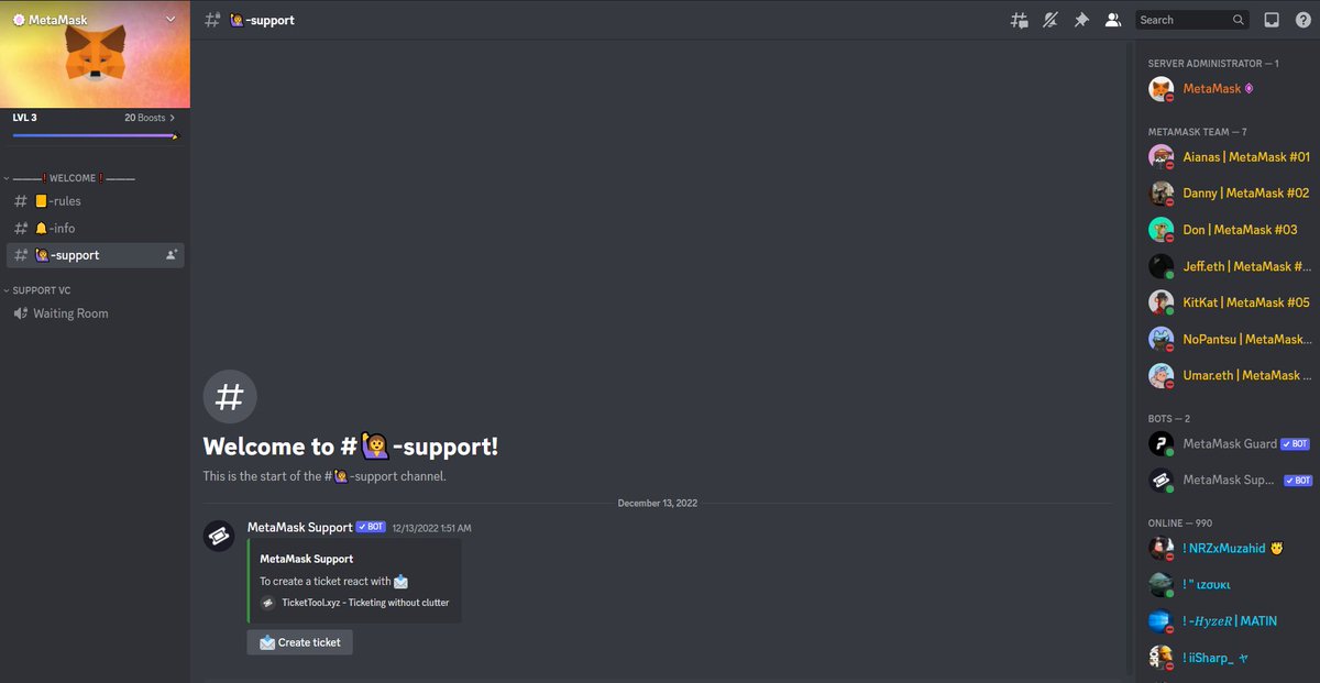 The server has claimed the .gg/metamask Discord vanity and is claiming to be the "official" Discord. I can't see anything good coming from this.

<a href="/MetaMask/">MetaMask.eth 🦊</a> <a href="/MetaMaskSupport/">MetaMask Support</a> I highly recommend you get in contact with <a href="/discord/">Discord</a> to issue a copyright/trademark infringement claim