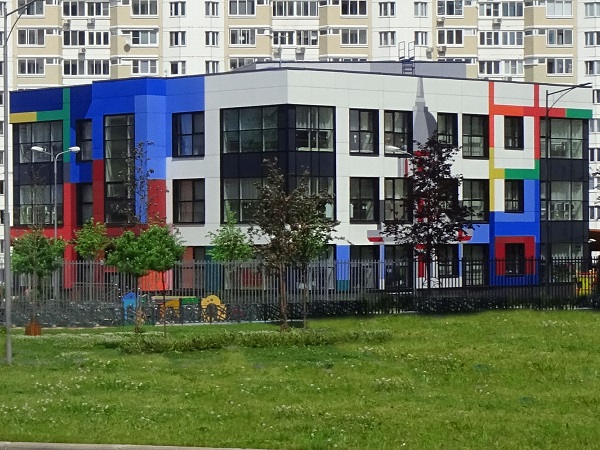 В ПЕРЕДЕЛКИНО БЛИЖНЕЕ ПОСТРОЯТ ШКОЛУ НА 2100 УЧЕНИКОВ

Новое образовательное учреждение построят по адресу: поселение Внуковское, ул. Бориса Пастернака, земельный участок 8А

nmao.ru/news/2022/v-pe…

#переделкиноближнее #мосгосстройнадзор #новаямосква #поселениевнуковское #тинао