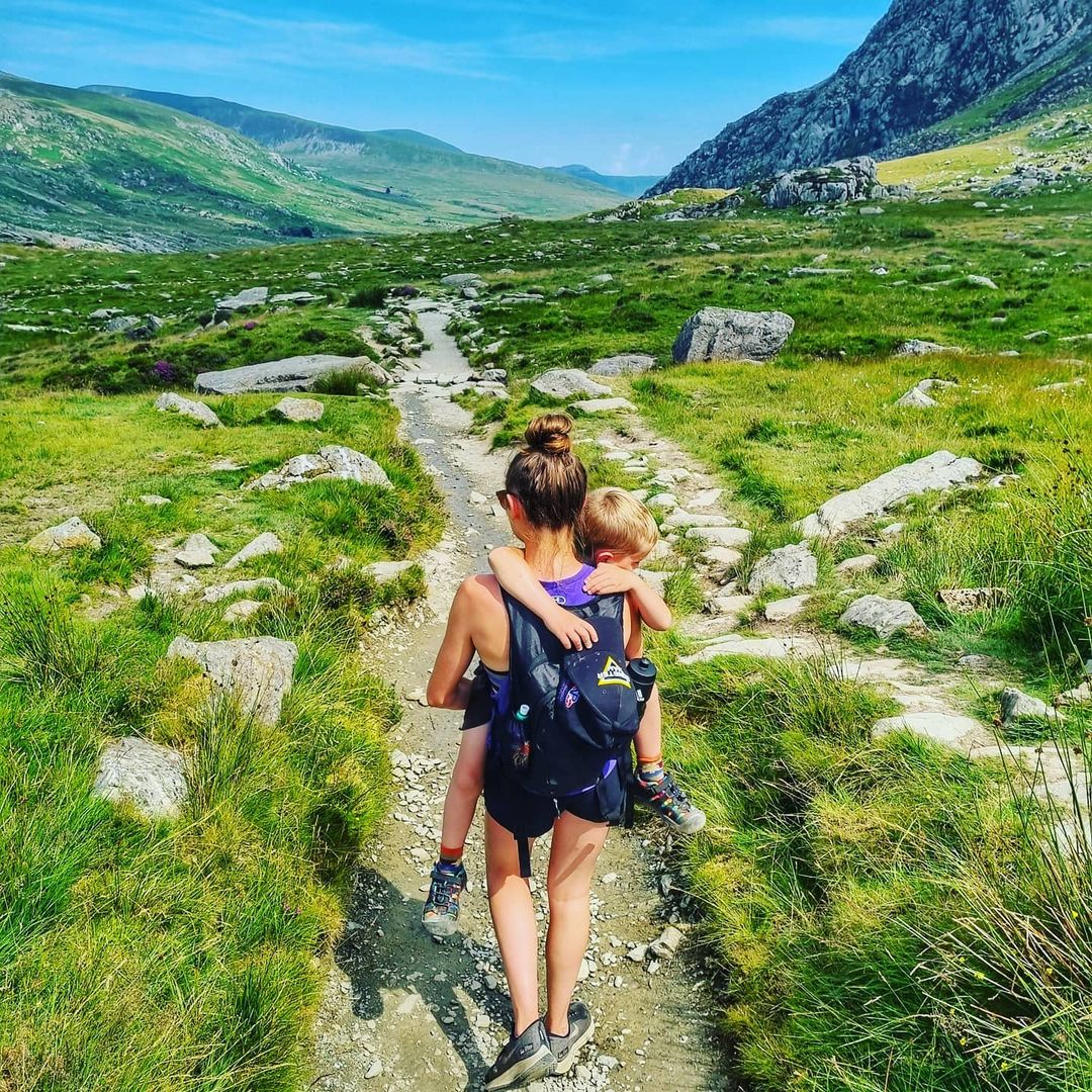 Hang in there! A message for struggling parents dld.bz/j524g parenting #pbloggers