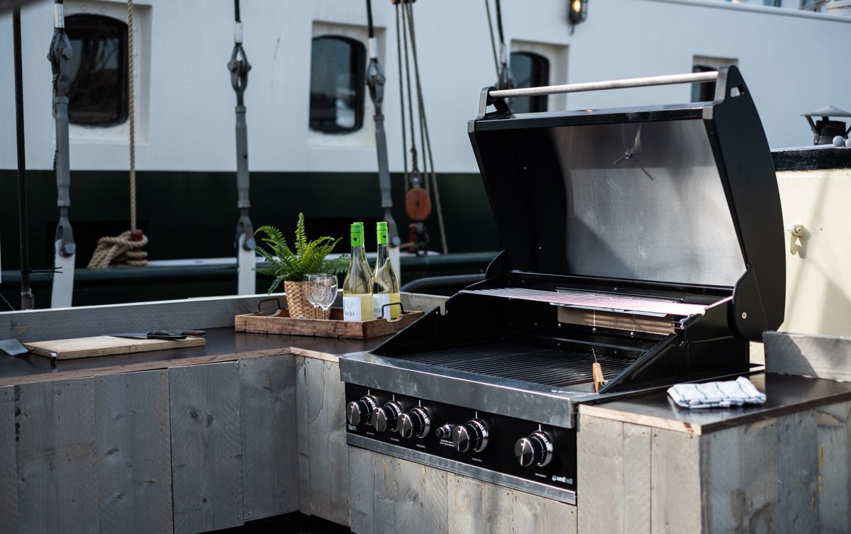 naupar's tweet photo. Op welke klipper zou jij wel eens een lekkere maaltijd voor je vrienden of familie willen bereiden? 👨‍🍳🥘 

1. 📸: Hester 
https://t.co/m0TrJJpBxI

2. 📸: Allure 
https://t.co/PgbxRO85vf

3. 📸: Avanti  
https://t.co/HB1QuEfAMX

4. 📸: Eenhoorn  
https://t.co/xh77hjZg0N https://t.co/DzbIbJzGUo