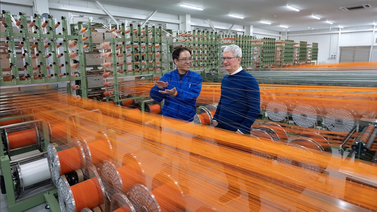 tim_cook's tweet image. Great to visit with the team at Inoue, a family-run business that’s been operating in Fukui for over 70 years. They are bringing together traditional craftsmanship with state-of-the-art manufacturing to weave stunning Apple Watch bands.