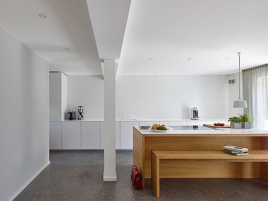 Esta semana vimos: Archivo: Traer al presente una casa de 1938, por Lenz Architekten.
-> Fotografías: Zooey Braun
-> interioresminimalistas.com/2022/12/17/arc…