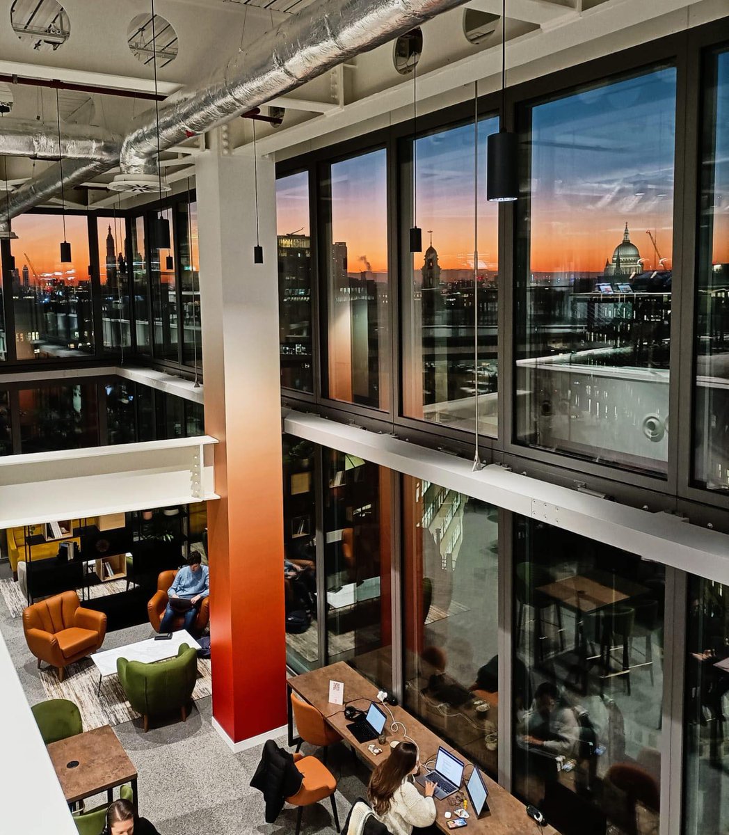 XchgSpaces's tweet photo. Struggling to find a meeting room in London? Is the stress of booking one giving you resting 'Grinch' face? 😒⁠
⁠
Hold a meeting at #XCHG during the holidays and receive 50% off with code HOLS50XCHG when you book via our website!⁠
⁠
https://t.co/mVEB6EfKcB
⁠
#xchgspaces https://t.co/WX4fDE2R59