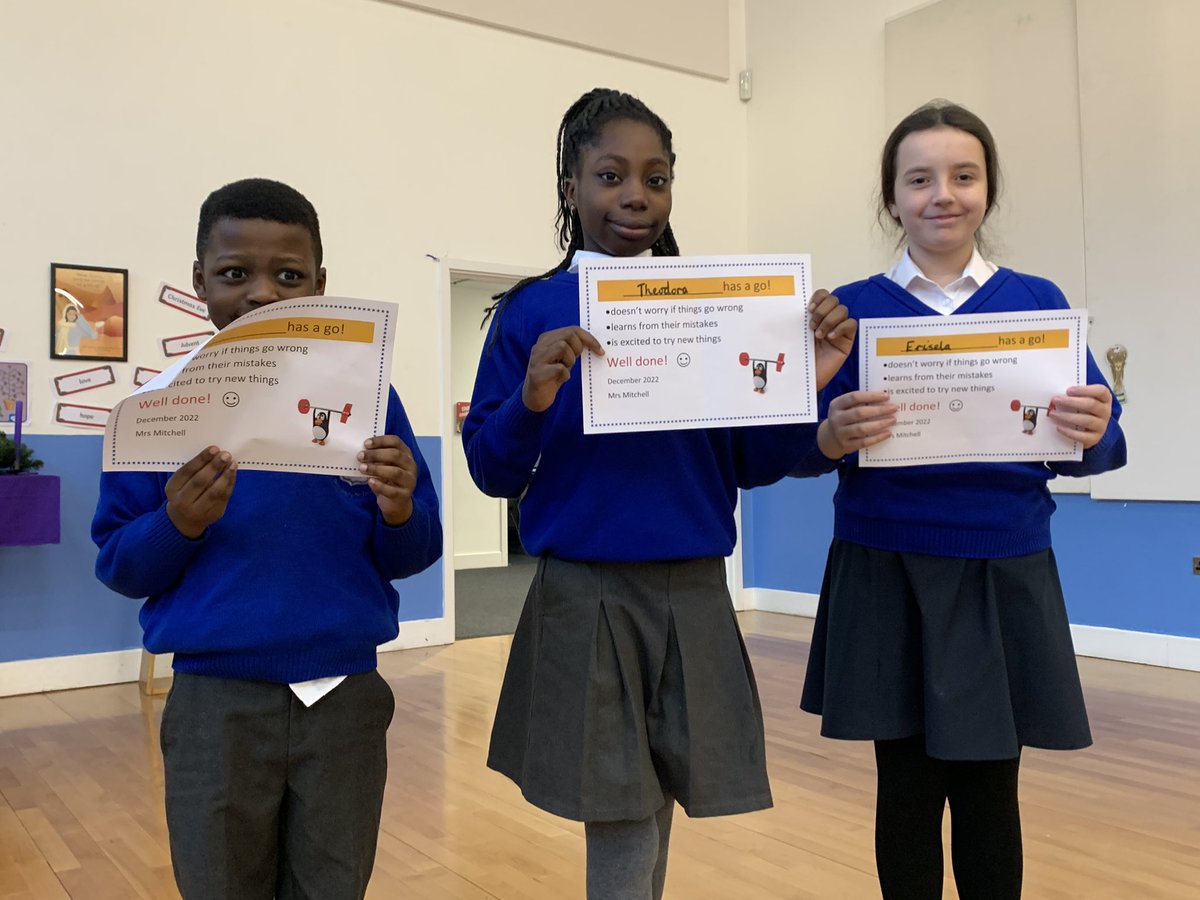 StMarys_SW8's tweet photo. We celebrated learning behaviours in assembly today. #learningbehaviours https://t.co/443a8vIwpP