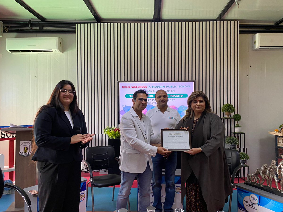 solhappofficial's tweet photo. Solh Wellness conducted an educational workshop on ‘Making Mental Health a Priority’ at Modern Public School today. We would like to thank Ms. Alka Kapur, Principal, for giving us this opportunity.

#SolhApp #Workshop https://t.co/F6Ni6Yd6RB