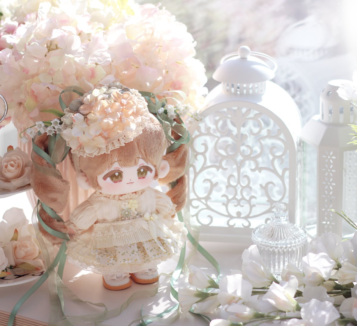 #레몬솜솜 #은방울꽃_아델린

봄햇살처럼 따스하고 온화한 아가씨 아델린...♡
사진 찍는데 봄이 찾아온것만 같았던☀