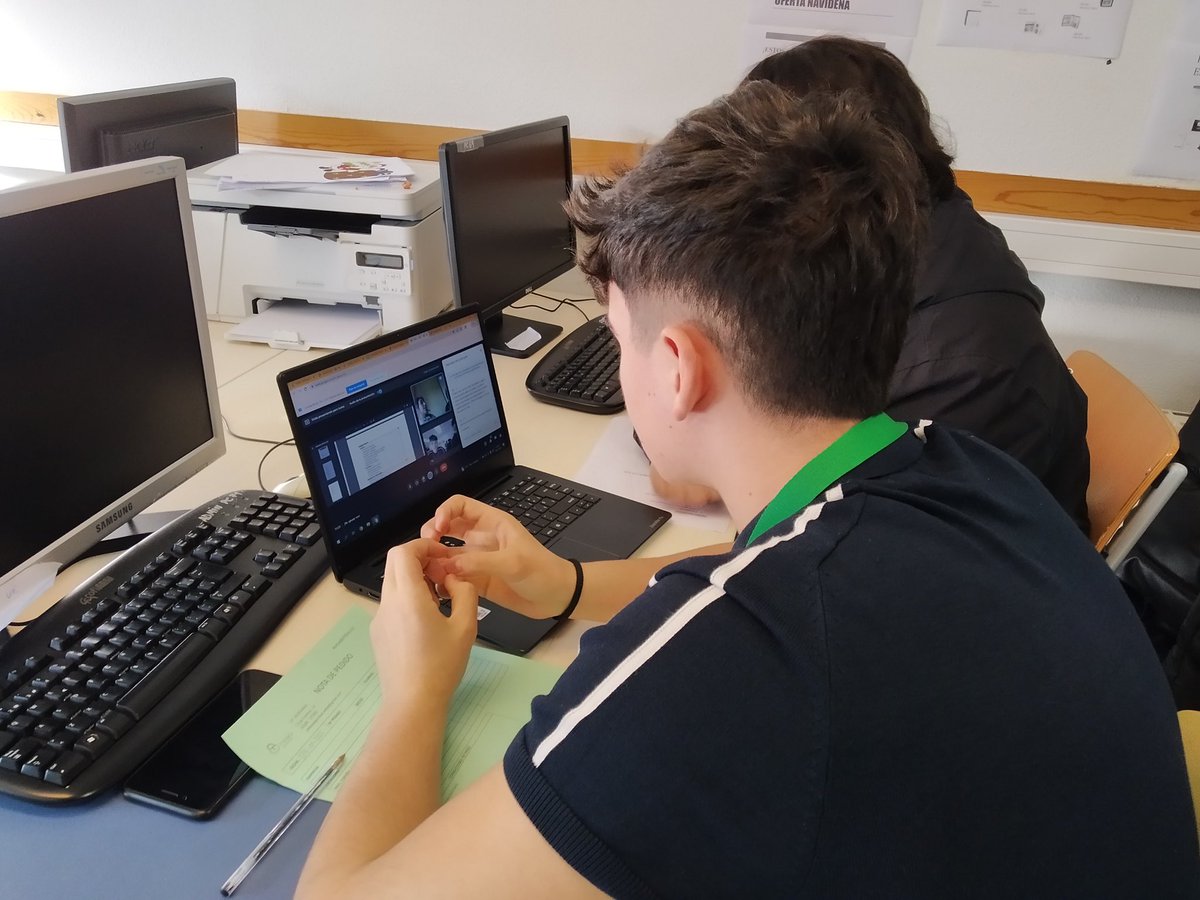 IESPedroCerrada tweet media