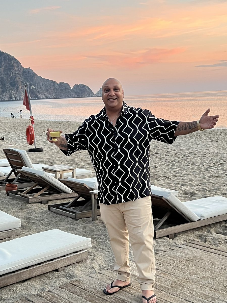 RaajCCTV's tweet photo. Hi folks! Its been a bit of time since ive tweeted. Ive had a recent short break abroad to recharge and refresh. 

Its important to sometimes just getaway and have time for yourself. You have to look after your mind, body and spirit. https://t.co/yDnZpyyhZa
