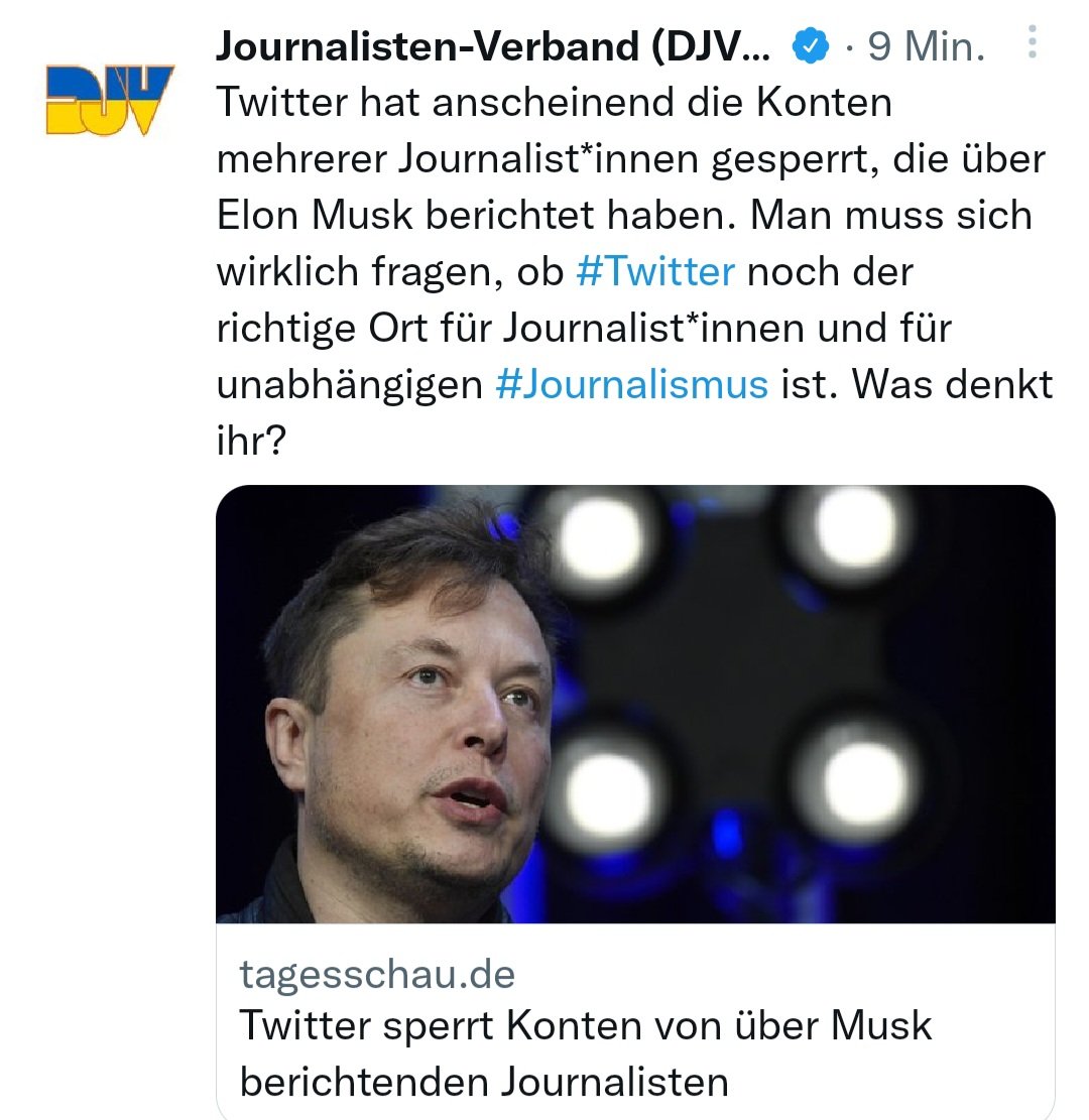 larsradau's tweet photo. Es ist - #TimetoleaveTwitter. Ab Montag drüben. Boo! https://t.co/6M27Juj9UA