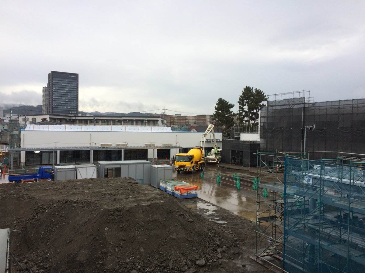 明日は第２回入学試験日です。

推薦の方も一般の方も、気負わず普段通りの力が発揮できますようにお祈りいたします。

面接試験は、緊張せず落ち着いて応答ください。

お気をつけてお越しください。
会えること楽しみにお待ちしております。

#静岡県立工科短期大学校
#ものづくり
＃入学試験