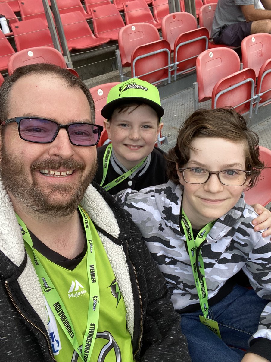 Back into it for BBL|12! #sydneythunder #ThunderNation <a href="/ThunderBBL/">Sydney Thunder</a>