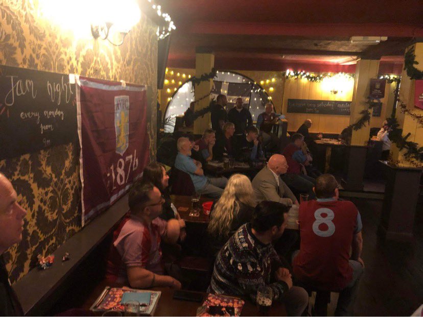 This club is so proud of what we are achieving

Following 2 recent <a href="/AVFCOfficial/">Aston Villa</a> legends nights, last night we had an amazing priviledge to donate £2,500 <a href="/AVFCFoundation/">Aston Villa Foundation</a>

A staggering £7,655 since we started in Nov 20

Thanks to the generosity of our members and for the committee