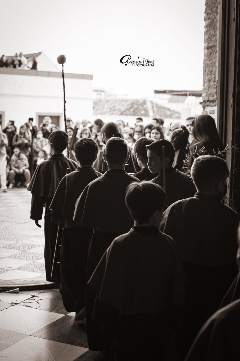 ARIVAS99's tweet image. No todo va a ser Navidad y Christmas...estas son algunas imágenes de la Semana Santa 2022.
@VCruzySepulcro @VisitAlmunecar