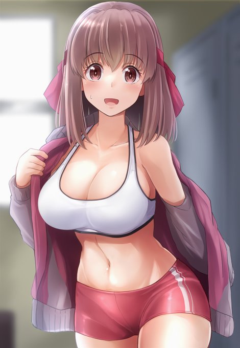 近藤さんのお腹
部室に入ったタイミングが…👀 