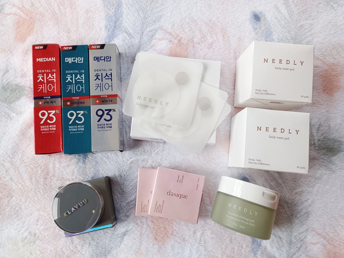 🌸รี+เฟบ ลด10฿
ทุกคนมามุงเร็ว!! ช่วยใช้หน่อยค่า ส่งต่อเครื่องสำอาง สกินแคร์ ใช้น้อยมากๆ กับมือ1ไม่ได้ใช้เลยก็เยอะ ซื้อมาตุนแต่ใช้ไม่ทัน😭
- clio wakemake romand espoir
- etude peripera bbia lilybyred
- dasique needly klavuu

#ส่งต่อ #ส่งต่อคสอ #ส่งต่อเครื่องสําอาง #ส่งต่อเสื้อผ้า