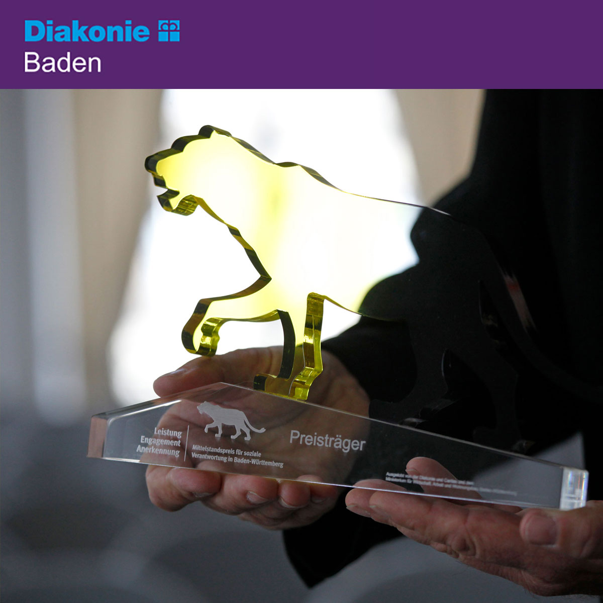 Diakonie Baden (@diakoniebaden) on Twitter photo Jetzt bewerben: LEA Mittelstandspreis ausgeschrieben 🏆
Der Preis ehrt soziale Verantwortung mittelständische Unternehmen in BW. Das Engagement honorieren Caritas, Diakonie und das Ministerium für Wirtschaft. Bewerbungsschluss: 31.3.
ow.ly/tRL550M2YSr
<a href="/DiakonieWue/">Diakonie Württemberg</a> #sozial Jetzt bewerben: LEA Mittelstandspreis ausgeschrieben 🏆
Der Preis ehrt soziale Verantwortung mittelständische Unternehmen in BW. Das Engagement honorieren Caritas, Diakonie und das Ministerium für Wirtschaft. Bewerbungsschluss: 31.3.
ow.ly/tRL550M2YSr
<a href="/DiakonieWue/">Diakonie Württemberg</a> #sozial