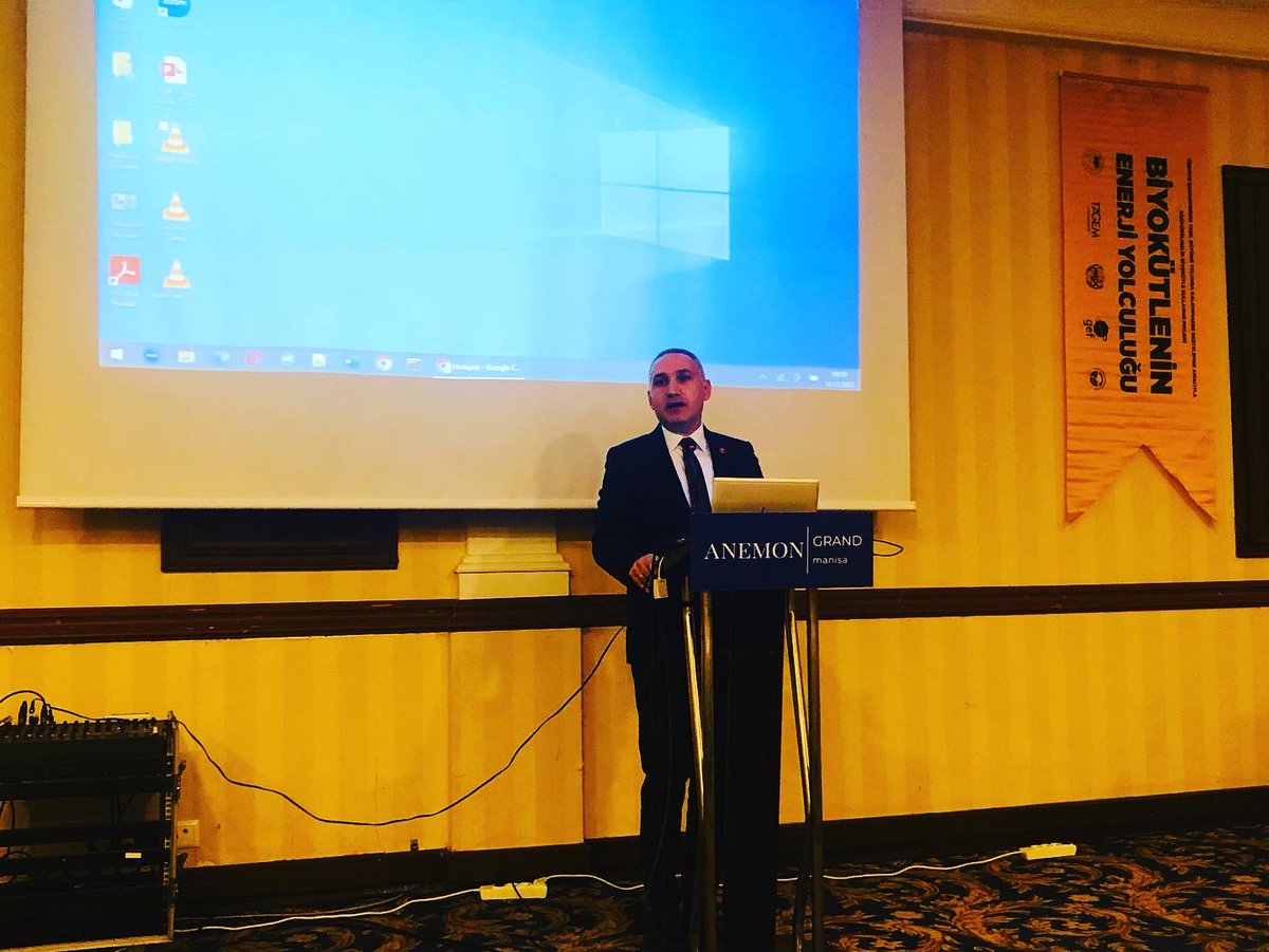 Eğitimimiz <a href="/TarimManisa/">ManisaTarim</a> İl Müdürümüz Sayın Metin ÖZTÜRK’ün açılış konuşması ve <a href="/manisabagcilik/">Manisa Bağcılık Araştırma</a> Müdürümüz Akay ÜNAL’ın ve değerli misafirlerimizin katılımı ile başladı✅
@TAGEM_ANKARA <a href="/dr_metin_turker/">Metin Türker</a> <a href="/metinozturk77/">Metin OZTURK</a>