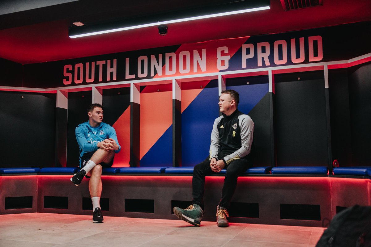 CiaranQuinn9's tweet photo. 🦅 Absolute pleasure sitting down with @kofi_balmer today chatting football 💚 #GAWA #NINextGen #CPFC https://t.co/NdQC73PEMJ