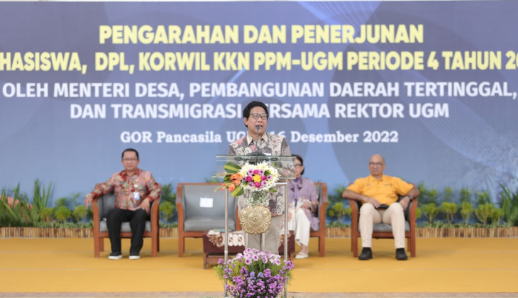 Mendes PDTT dan Rektor #UGM Melepas 1.333 Mahasiswa #KKN-PPM #UGM ugm.ac.id/id/berita/2328…