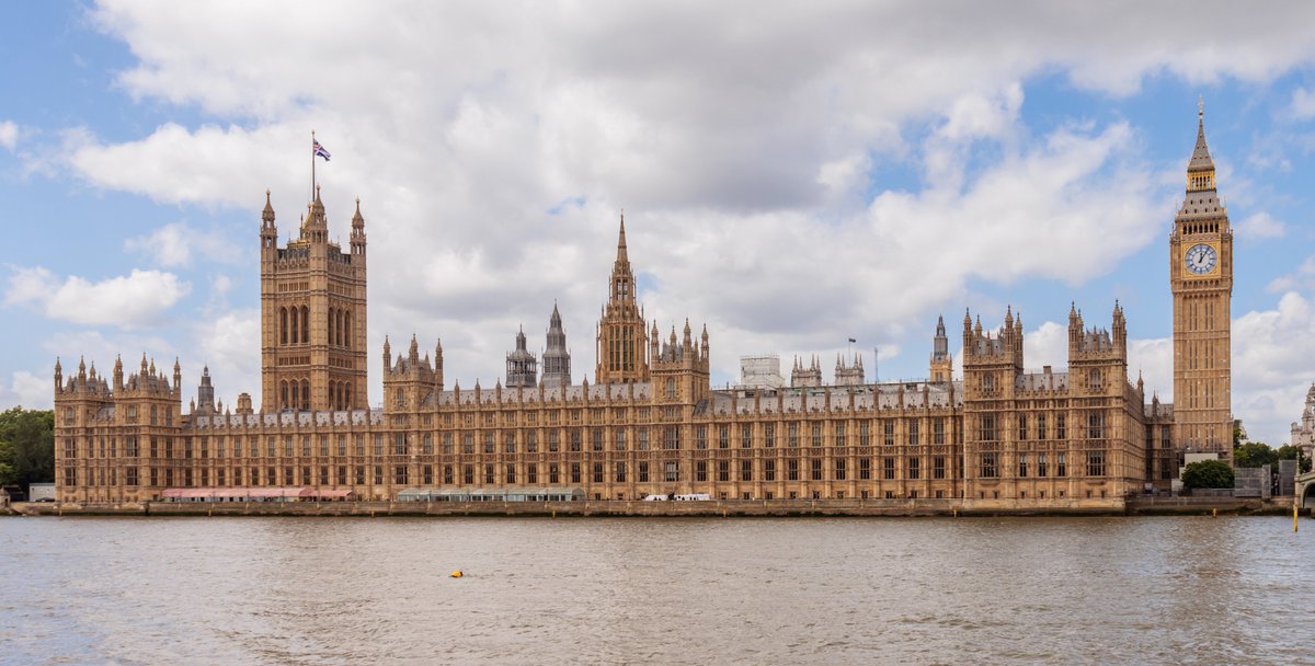 Today is the anniversary of a very important day in the history of #NationalTrails. #OTD in 1949 the Act of Parliament that paved way for National Trails received royal assent. A key milestone for a network of trails giving access to, through and between National Parks and AONBs