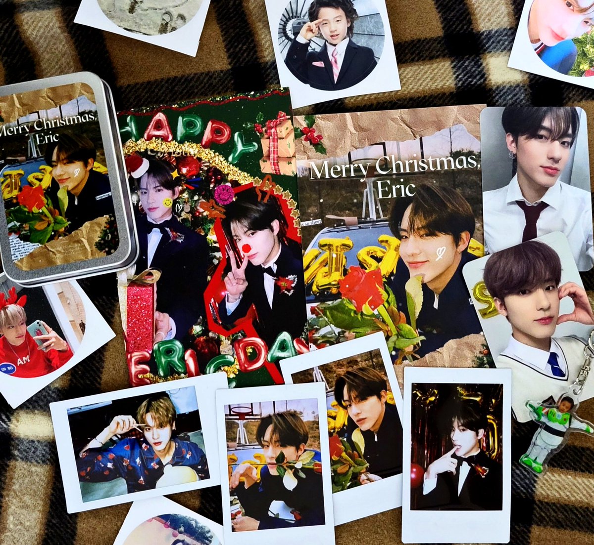 _myunda0's tweet photo. 🎄𝑯𝑨𝑷𝑷𝒀 𝑬𝑹𝑰𝑪 𝑫𝑨𝒀🎄
르와지르 플라워샵🌹가서 미리 영재 생일을 축하했어요♡♡ 내부가 너무 예쁘게 꾸며있어서 들어가자마자 감탄을..! 꽃도 정말 예뻐서 행복한 시간 보냈답니다아✨️🤍 열심히 준비하신게 너무나 느껴져서 제가 다 감사하구 감동이었어요!♡

#영재의_스물세번째_겨울 https://t.co/dJRidHeFtZ