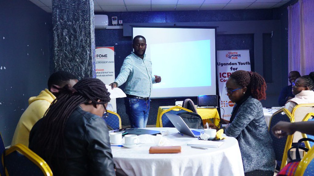 cryptomansui's tweet photo. , @FomeUganda has convened an orientation of youth leaders and youth from marginalised communities on the social accountability tool kit in order to hold their duty bearers on Uganda  the ICPD commitments made by government of Uganda.

#YouthPowerHubUg https://t.co/Lgr0uJkxVk
