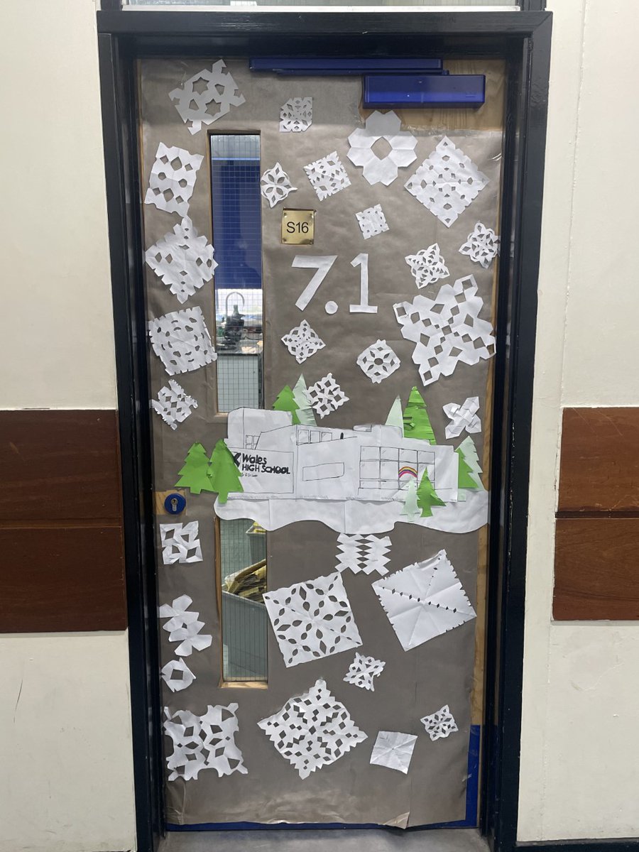 WHSStudentCoun2's tweet photo. Here are all the entries! 🎄🎅 https://t.co/eQlerwBzqx