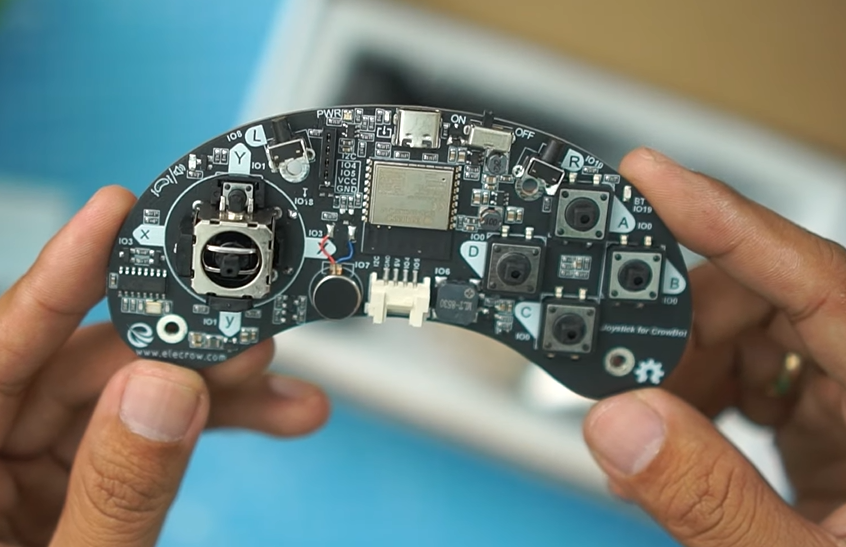 Elecrow1's tweet photo. From left to right, the joystick of #CrowBotBolt made by #Elecrow was born!👋
#Esp32 #ElecrowPCB #Steam #OpenSource
📌https://t.co/ZvyQ9PHKqs https://t.co/mxIW6qIpuU