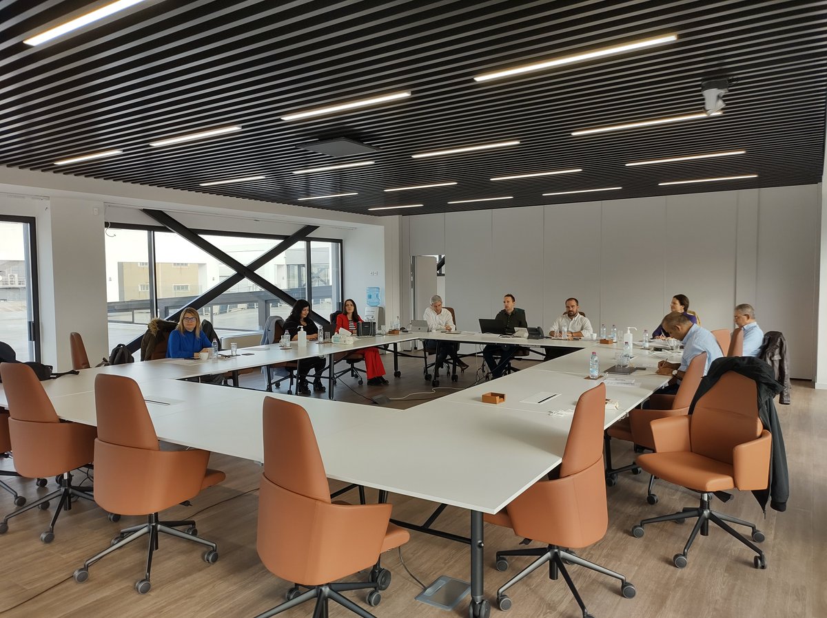 AgTech7EU's tweet photo. The AgTech7 final project meeting taking place in hybrid format (online & digital), taking place at the @NEUROPUBLIC offices in Piraeus, Greece
🙏 Kudos to all partners for their efforts to successfully complete our joint work!
#AgTech7 #AgriTech #AgTech #ErasmusPlus #agrifood https://t.co/iatqkm3skw