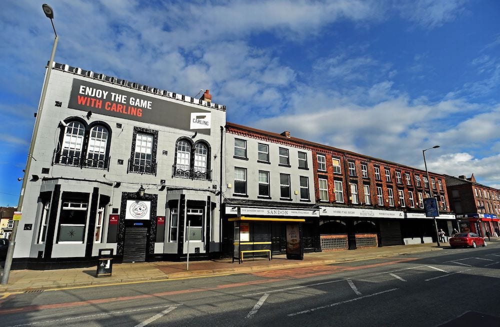 The Guide Liverpool 🌇🌃 (@theguidelpool) on Twitter photo Liverpool hotel, <a href="/TheSandon/">The Sandon Complex</a> is having a Christmas market tomorrow where everything’s free to help struggling families 🎁
👉ow.ly/lipi50M5hqy Liverpool hotel, <a href="/TheSandon/">The Sandon Complex</a> is having a Christmas market tomorrow where everything’s free to help struggling families 🎁
👉ow.ly/lipi50M5hqy